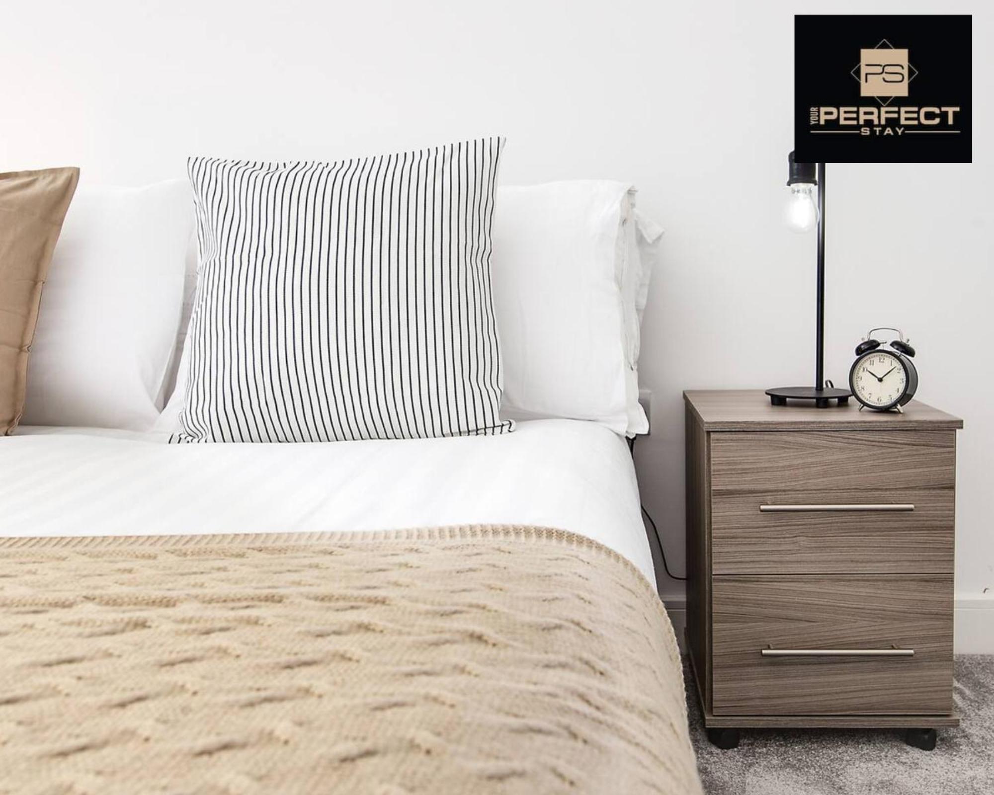 Luxe Modern Apartment By Your Perfect Stay Short Lets 버밍엄 외부 사진